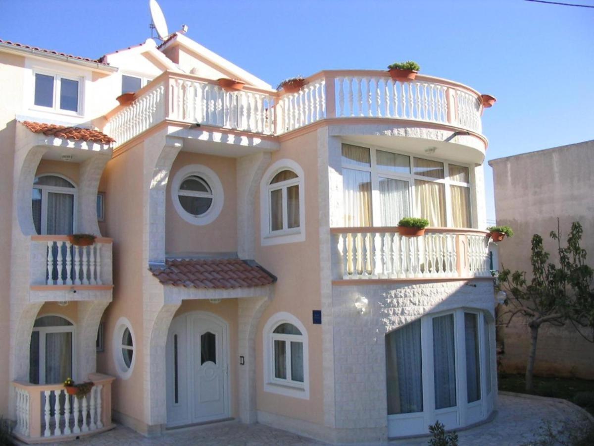 Ferienwohnung Azul Vodice Exterior foto